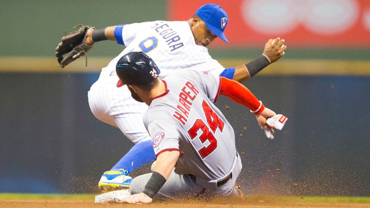 Brewers stroll past Nationals, 8-4